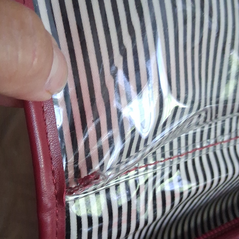 PurseN Toiletry Bag - Picture 11 of 16